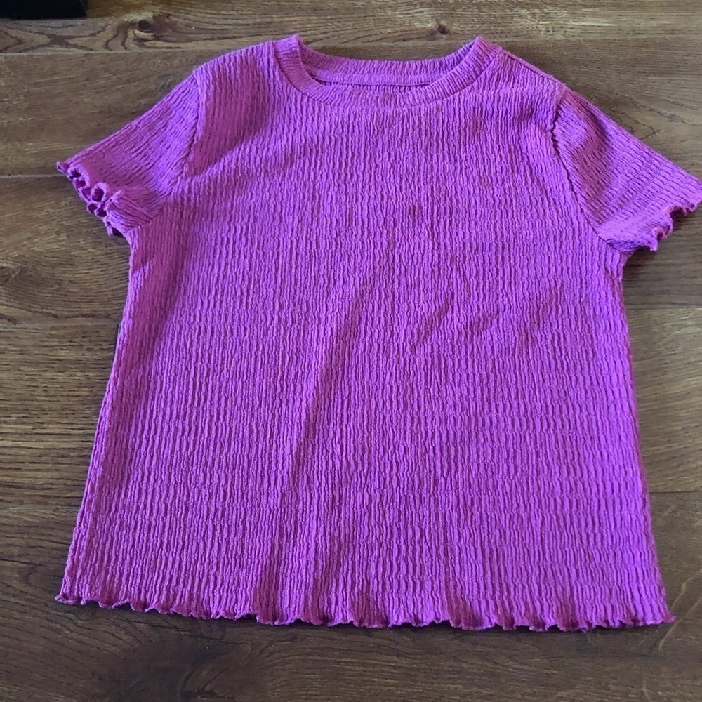 Wonder Nation pink crinkle short sleeve top in size M (7-8)